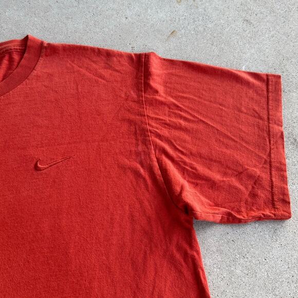 Vintage Orange 90s Nike Gym Shirt with Embroidered Nike Swoosh Y2K Size Medium - Picture 3 of 6